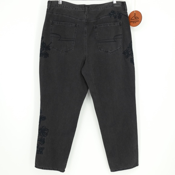 NWOT American Eagle Black Washed Embroidered Mom Jeans - Picture 2 of 12